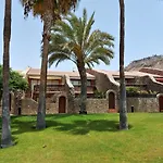 Casa Tauro Golf - Luxury Chalet With Sea View