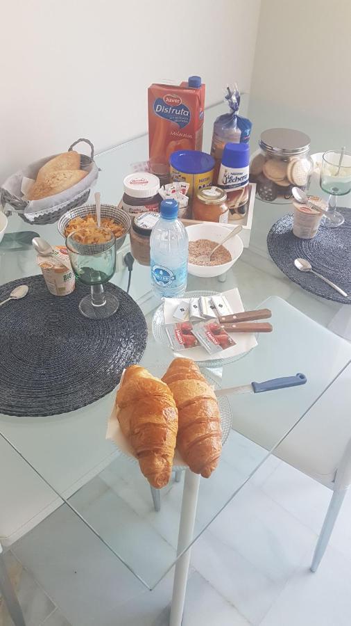 Acomodação com café da manhã  La Casita Del Corazon Castillo del Romeral