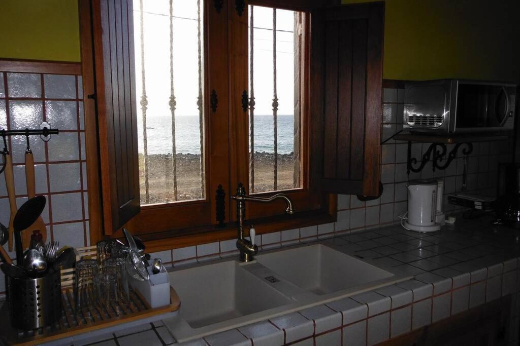 Casa Costera Playa De Tasarte
