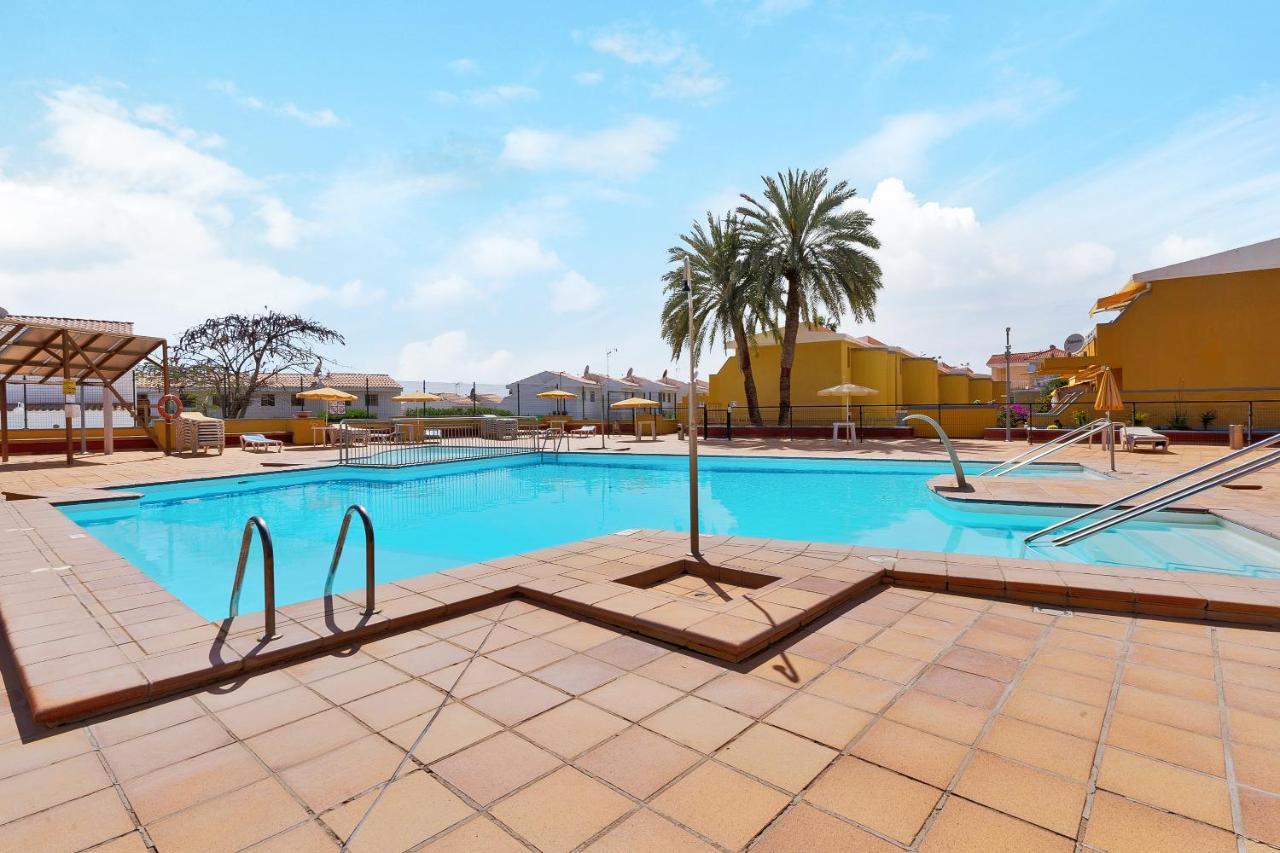 Moderno Triplex Sonneland Apartment *