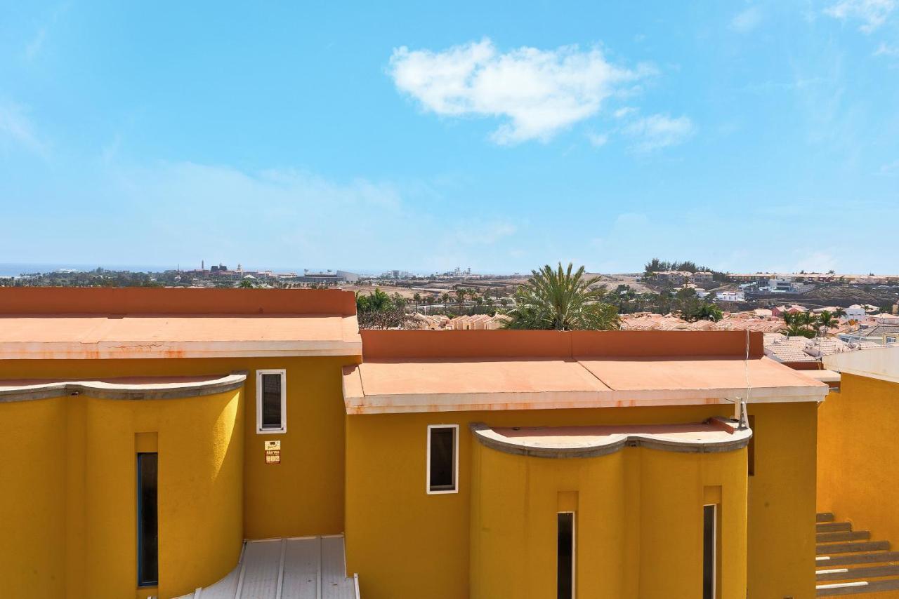 Moderno Triplex Sonneland Apartment *