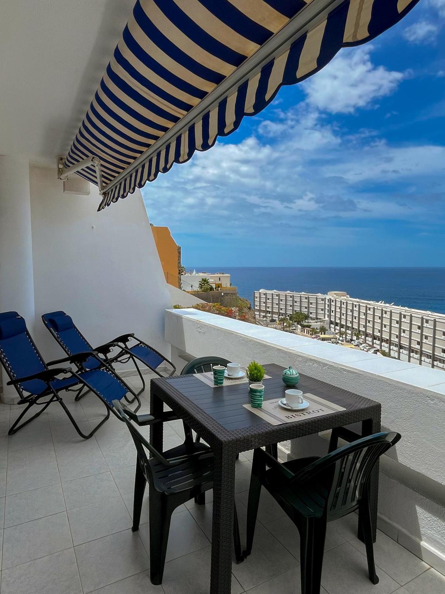 The Mayfair Village Apto 305 * Patalavaca