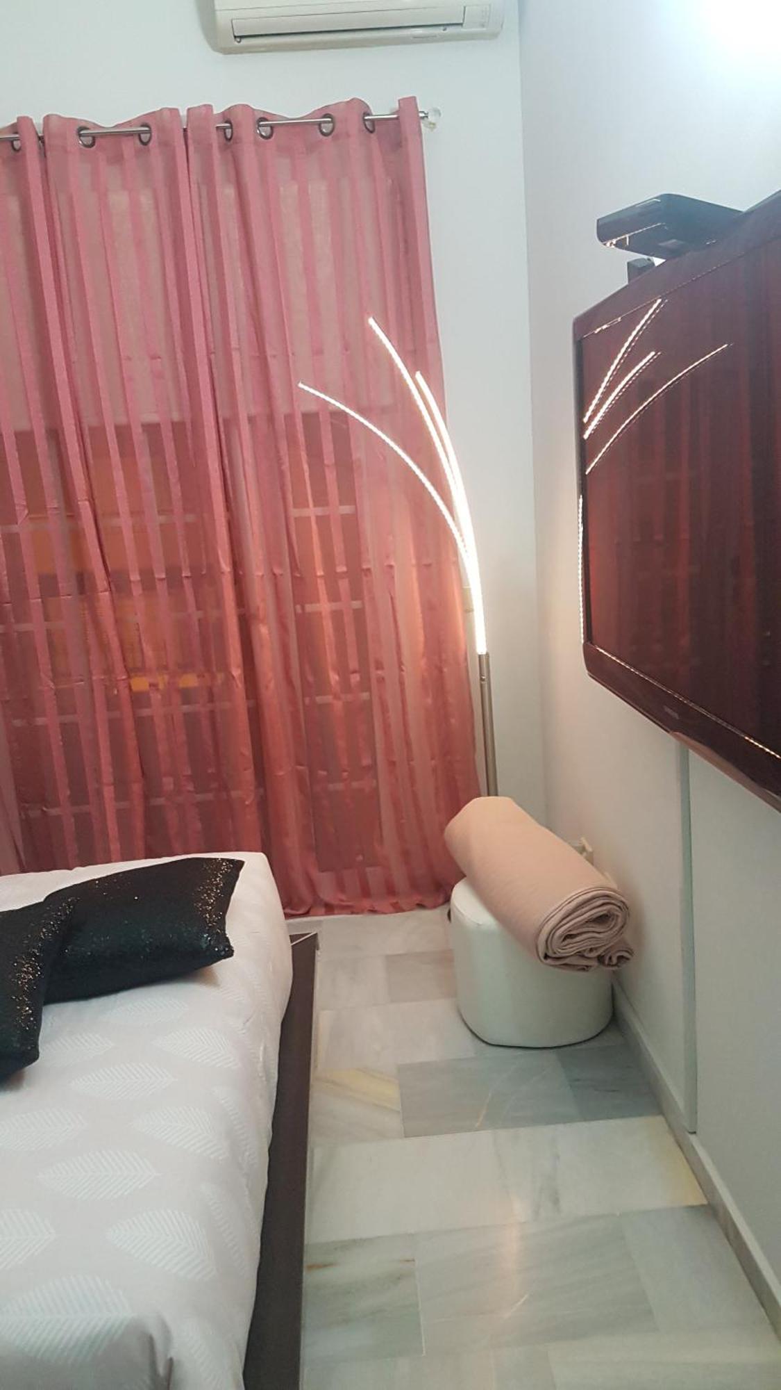 Acomodação com café da manhã  La Casita Del Corazon Castillo del Romeral