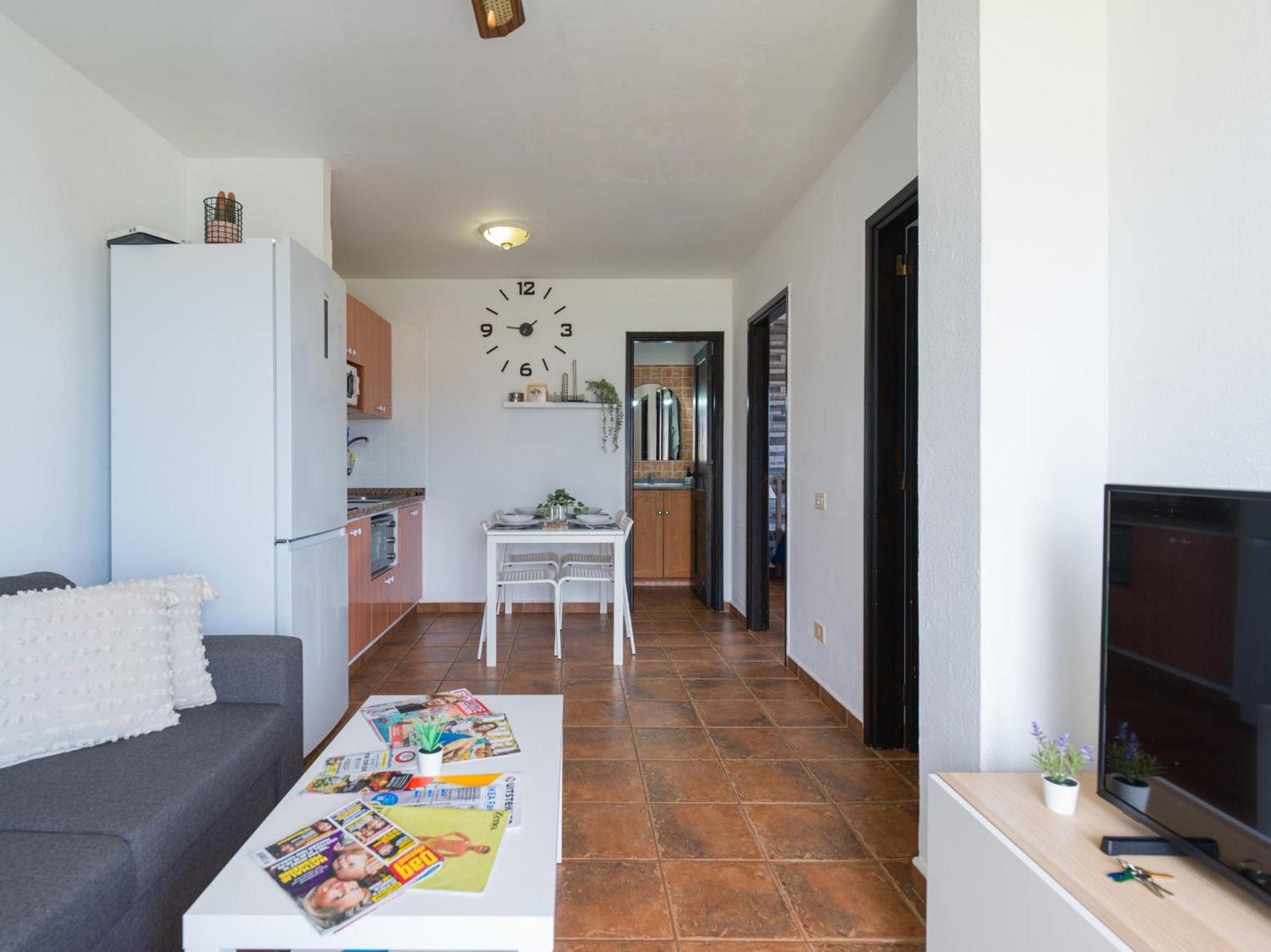 Apartment Private Solarium Views - Jacuzzi