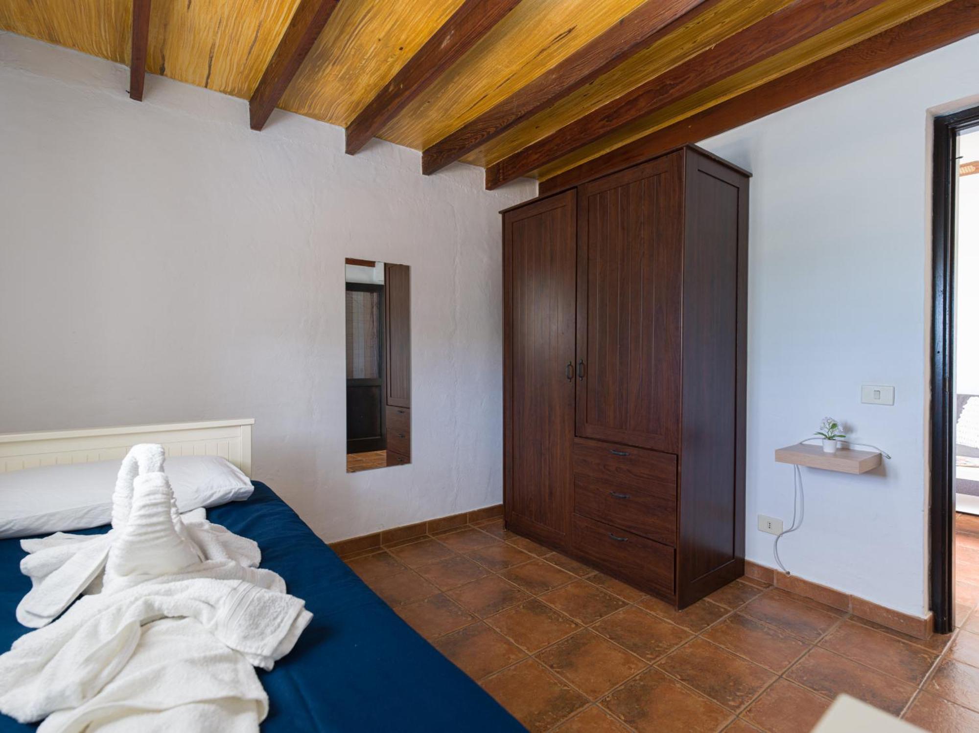 Private Solarium Views - Jacuzzi