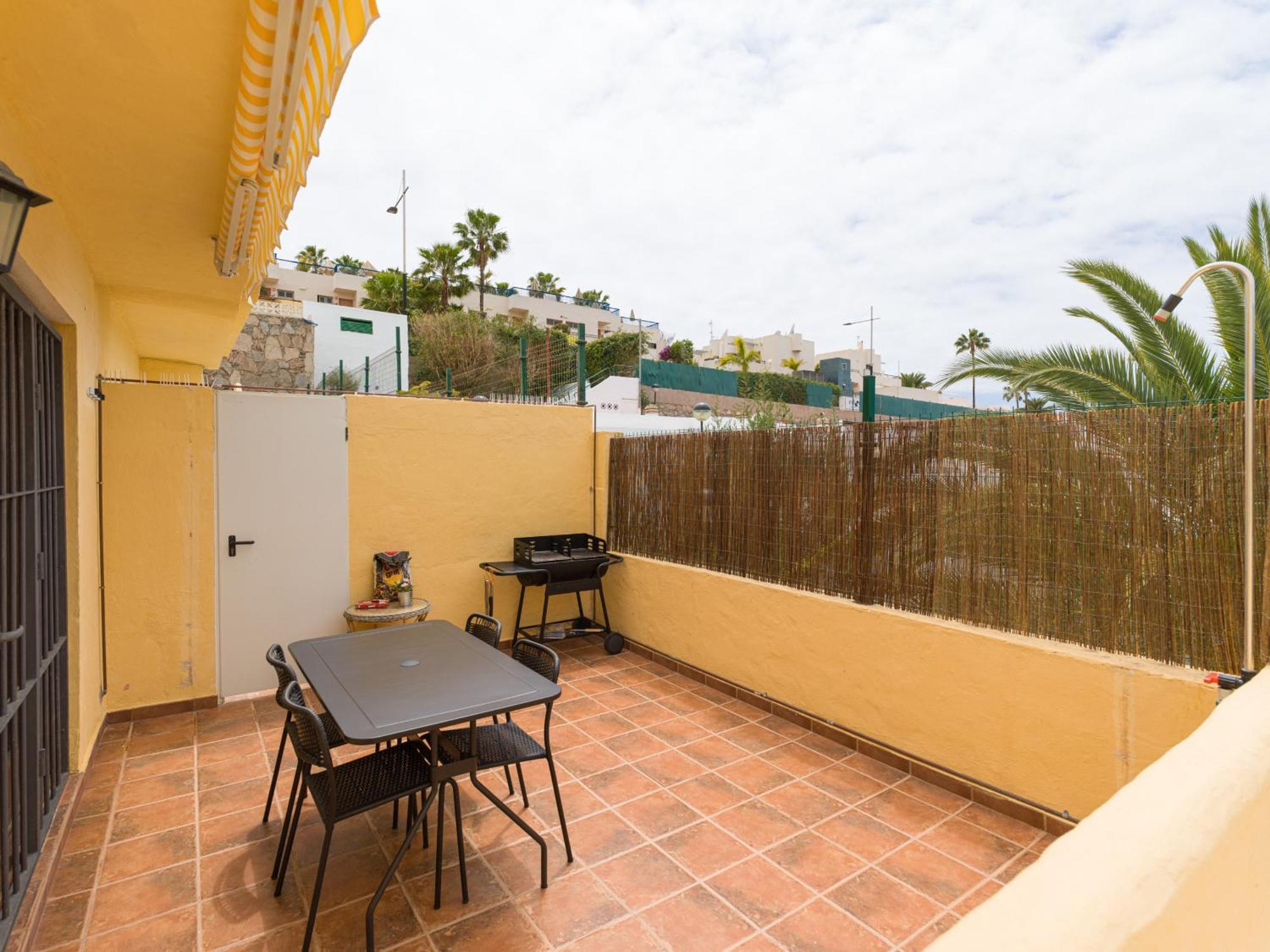 Private Solarium Views - Jacuzzi