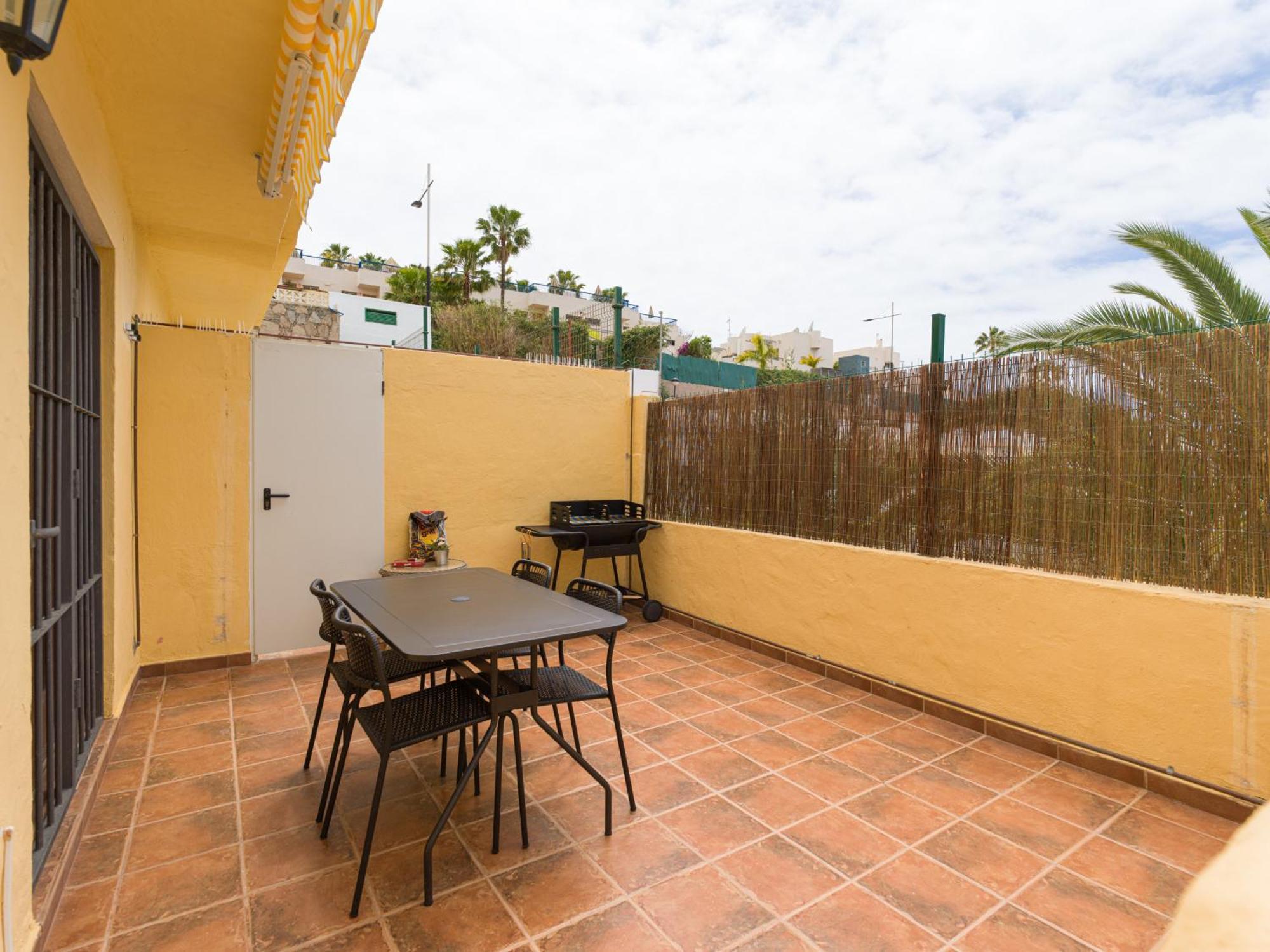 Private Solarium Views - Jacuzzi * Mogan