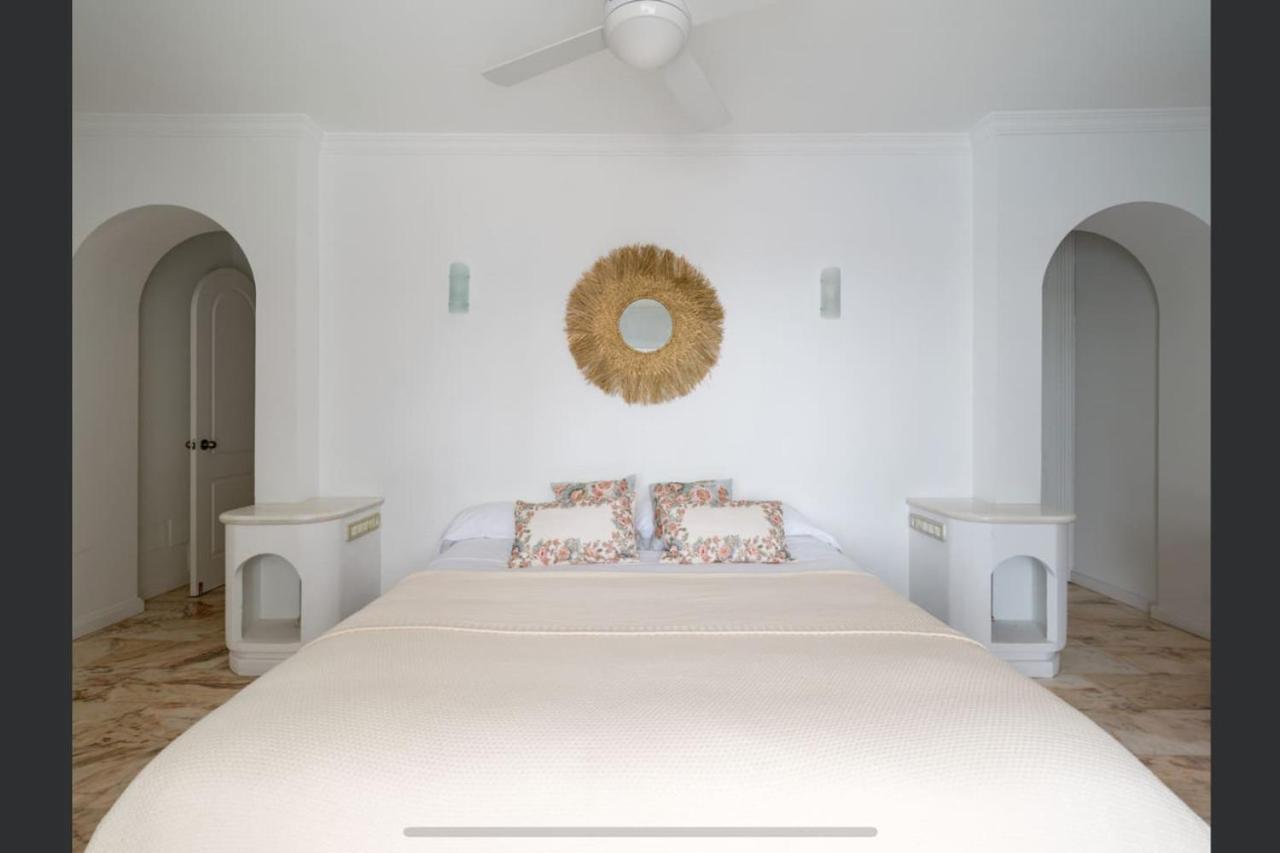 Villa Villa, Sea Views, Pool Sauna, Jacuzzi,gas Bbq Pasito Blanco