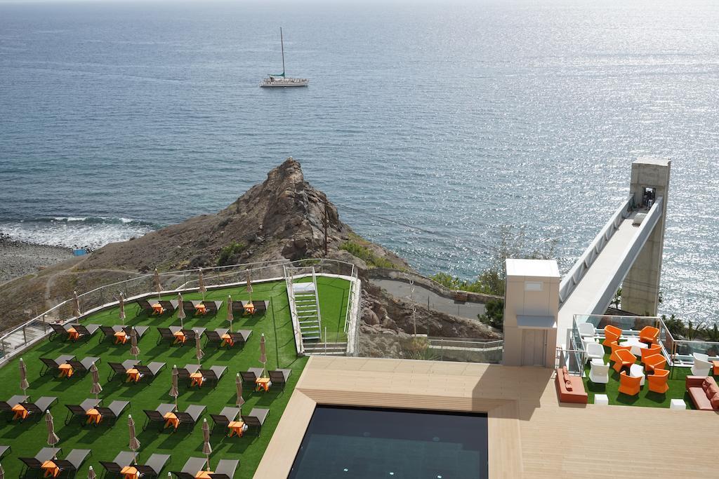 Riviera Vista