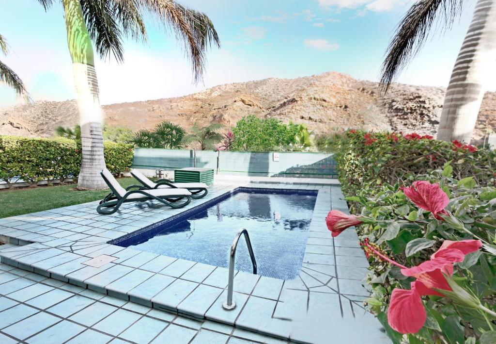 Sunshine Villa *