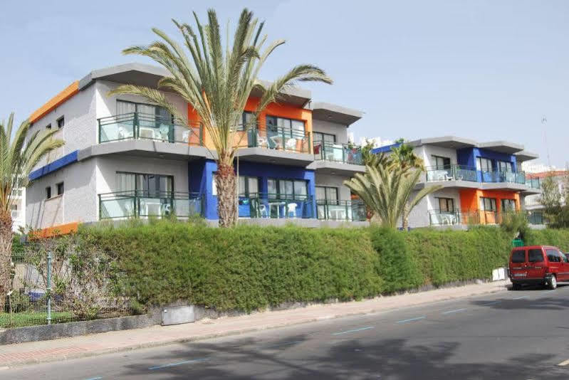 Africana Hotel