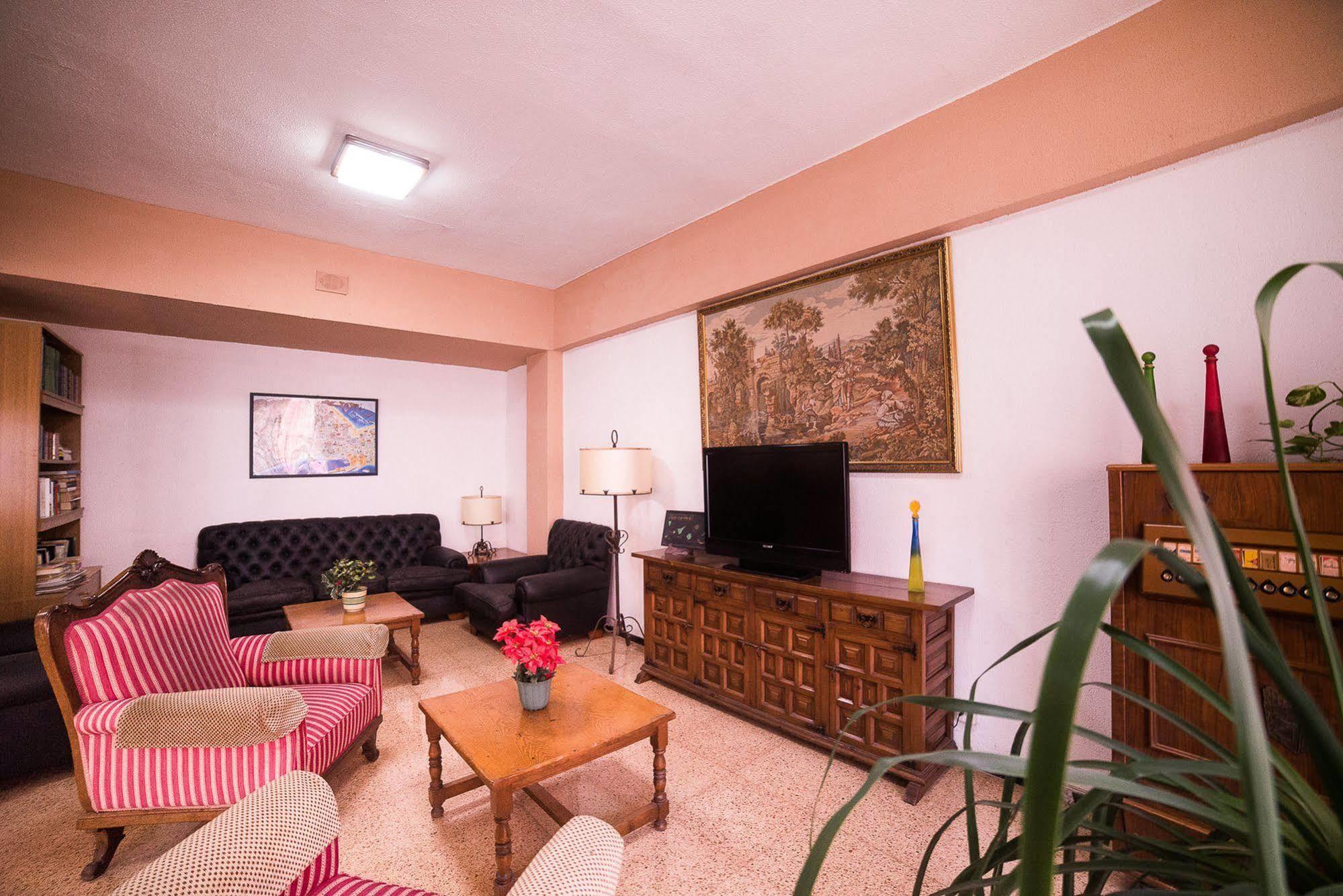 Hotel Valencia Las Palmas / Gran Canaria