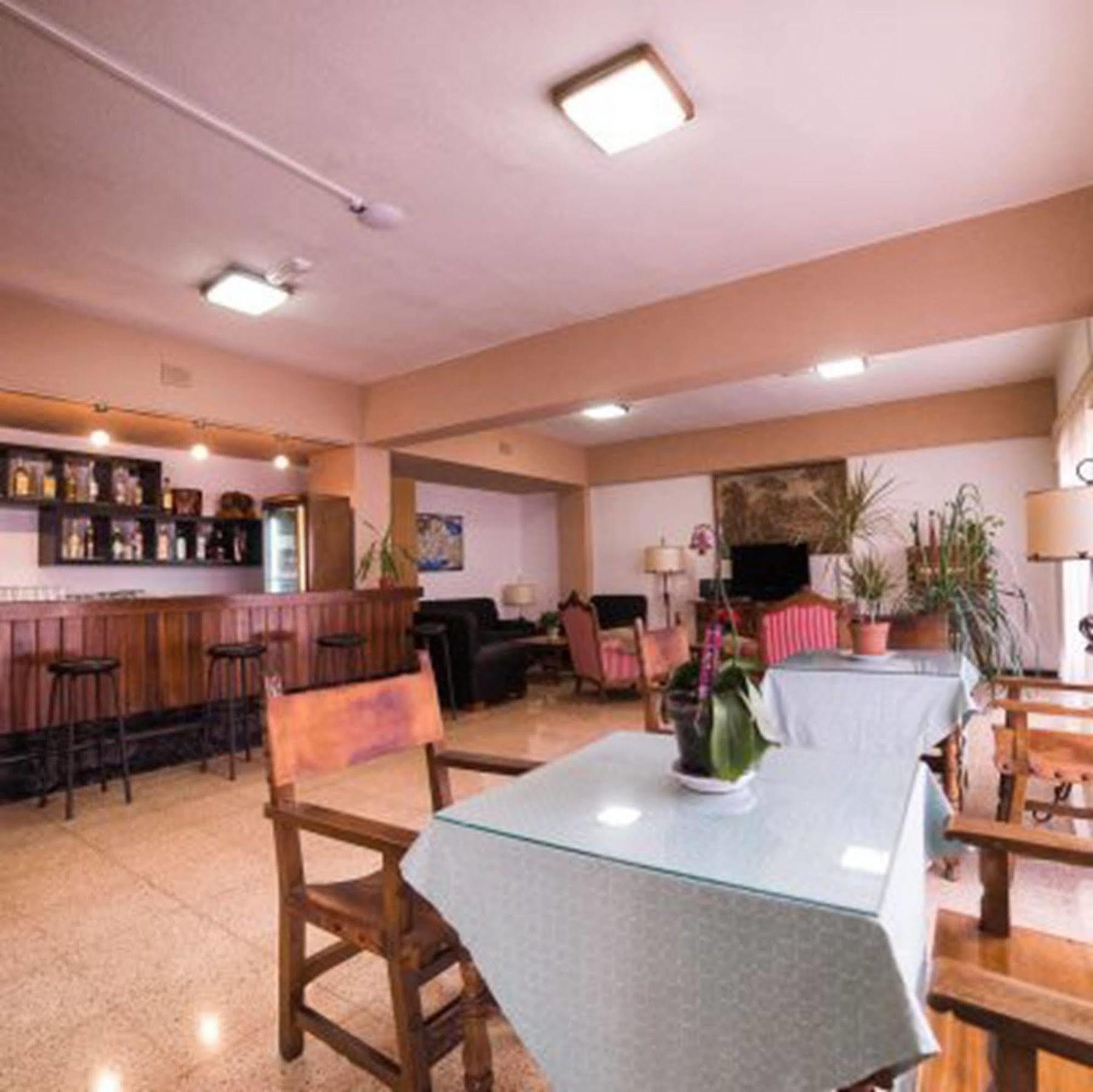 Hotel Valencia Las Palmas / Gran Canaria