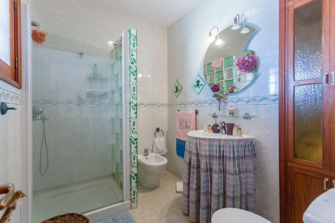 Casa Pilar Con Piscina Ferienhaus