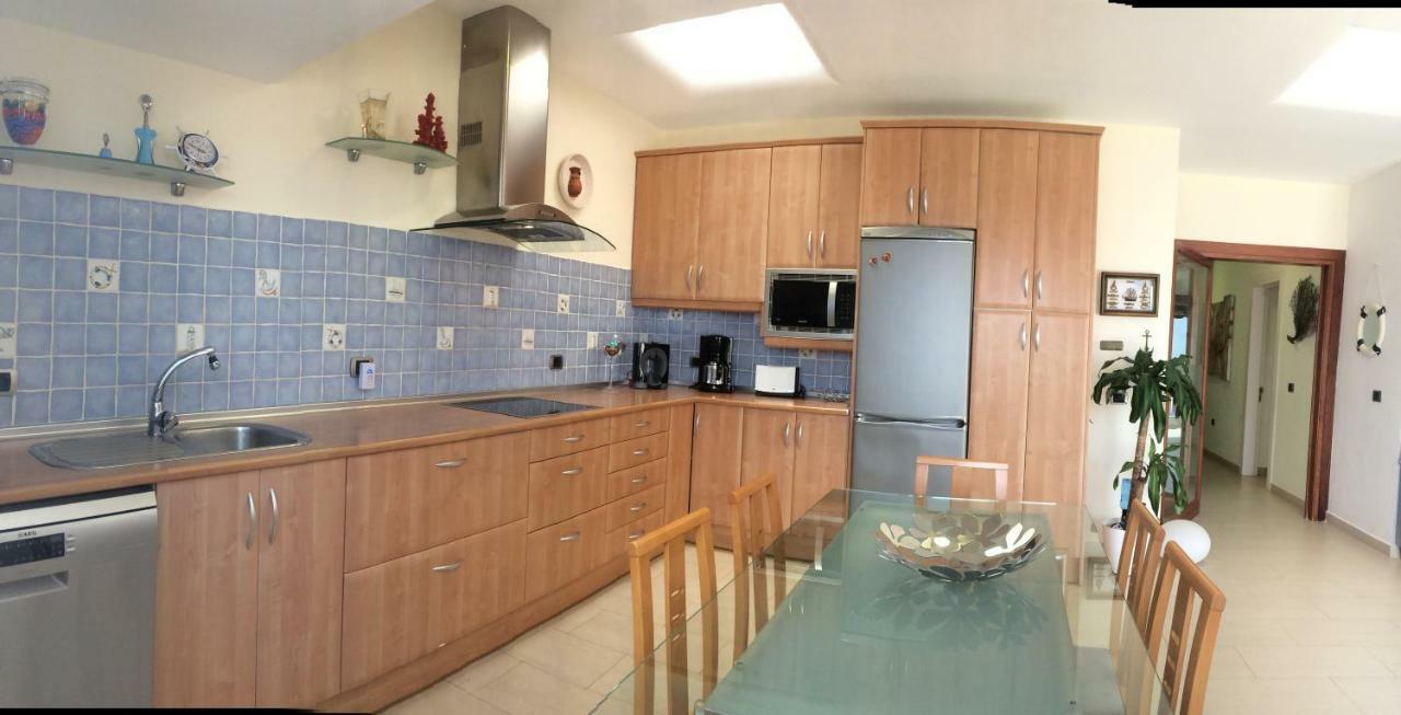 Flamboyan Apartment *