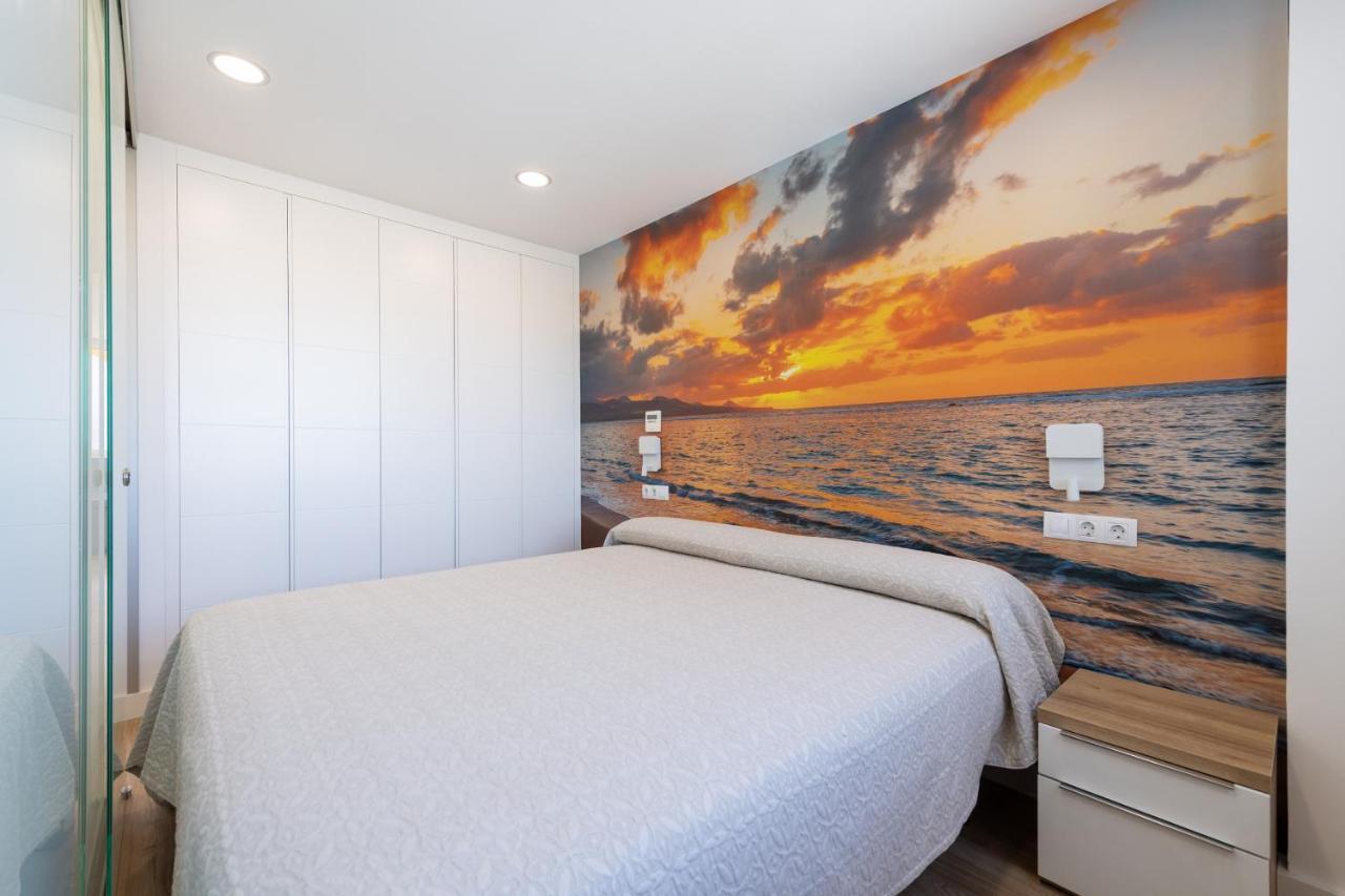 Sunset Views Over The Sea By Canariasgetaway * Las Palmas de Gran Canaria