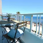 Arinaga Arena Y Mar Beach