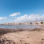 Home2Book Lovely Beachfront Apt Arinaga Green