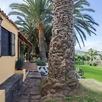 Los Paredones Farm - Private Pool - Garden