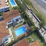 Chalet en primera linea de playa
