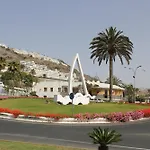 Apartamentos Montecarlo