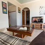 Casa Del Mar