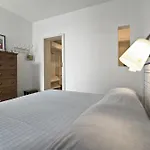 Flatguest - Castle Sea View