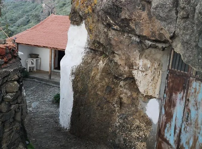 La Cueva Refugio