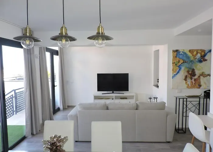 Sunhill Luxurious House