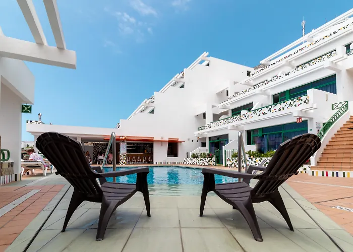 Porlamar Apartments