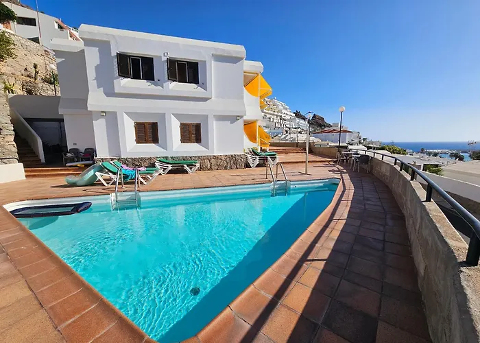 Modern Apartment With Sea View Nearby The Beach