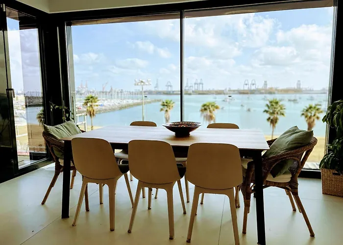 Oceanfront Luxury By Wave Properties