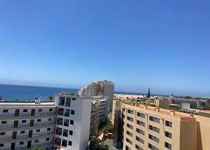 Yumbo Beach Apartment 2 With High Speed Free Internet