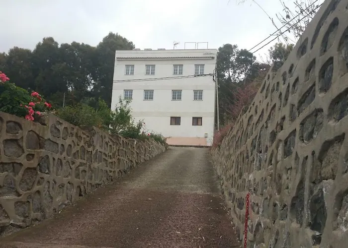 Del Pino Hostel