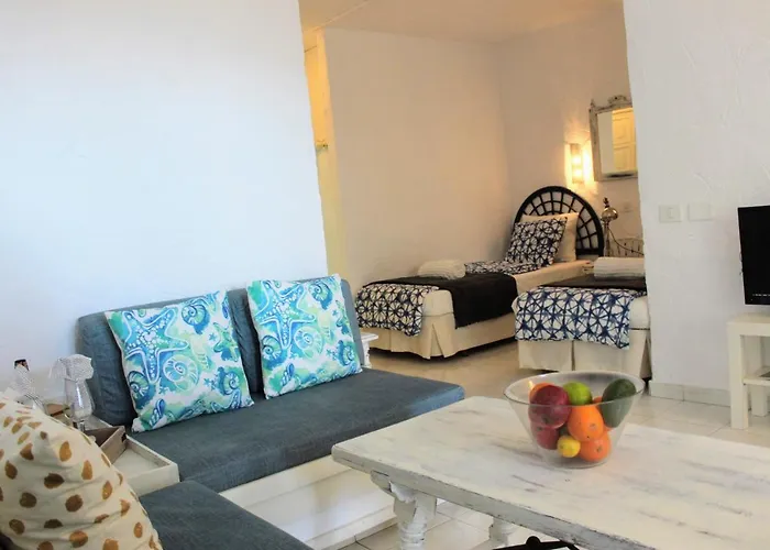 Sea And Pool View Apartment Bamira