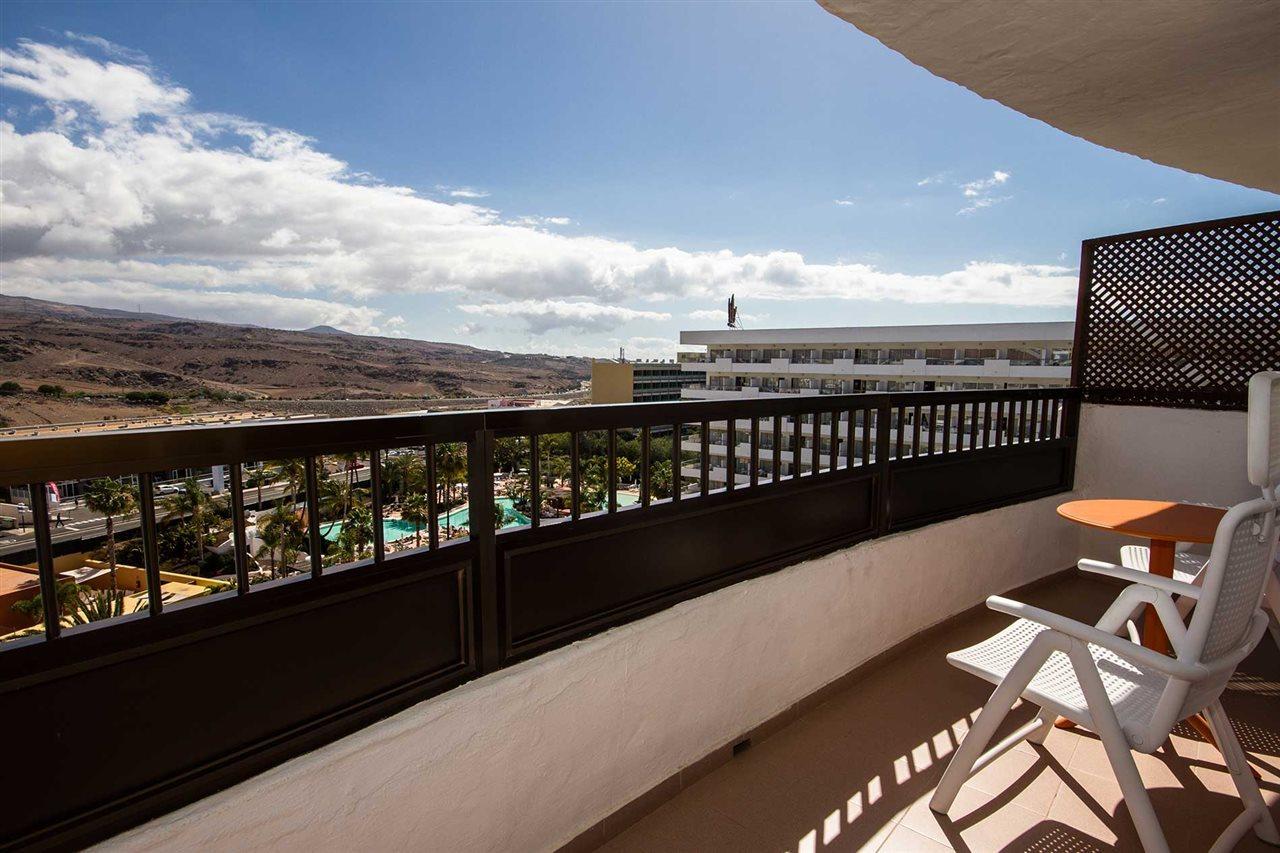 Hotel Servatur Waikiki 4*