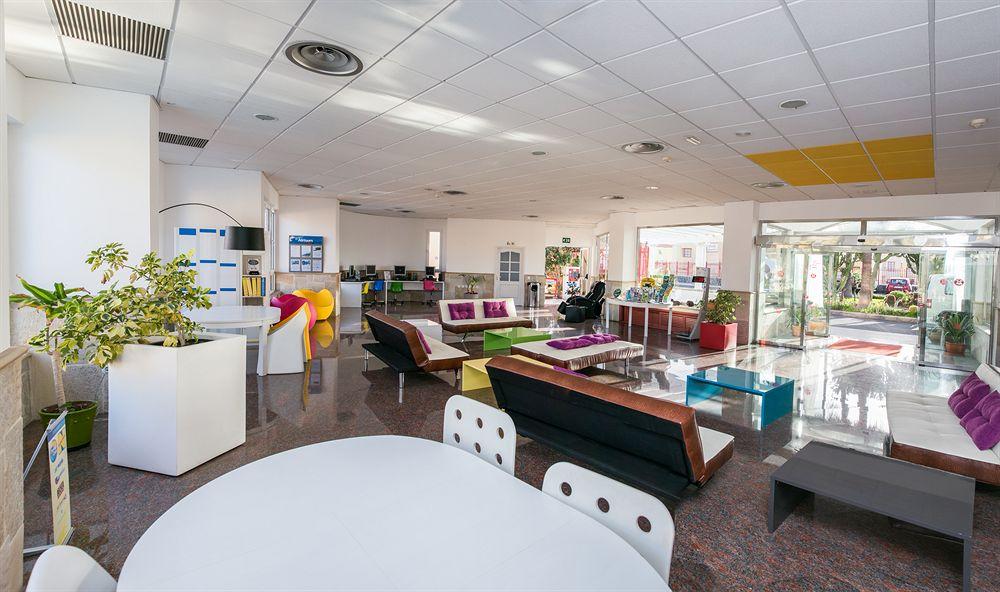 Livvo Koala Garden Apartment
