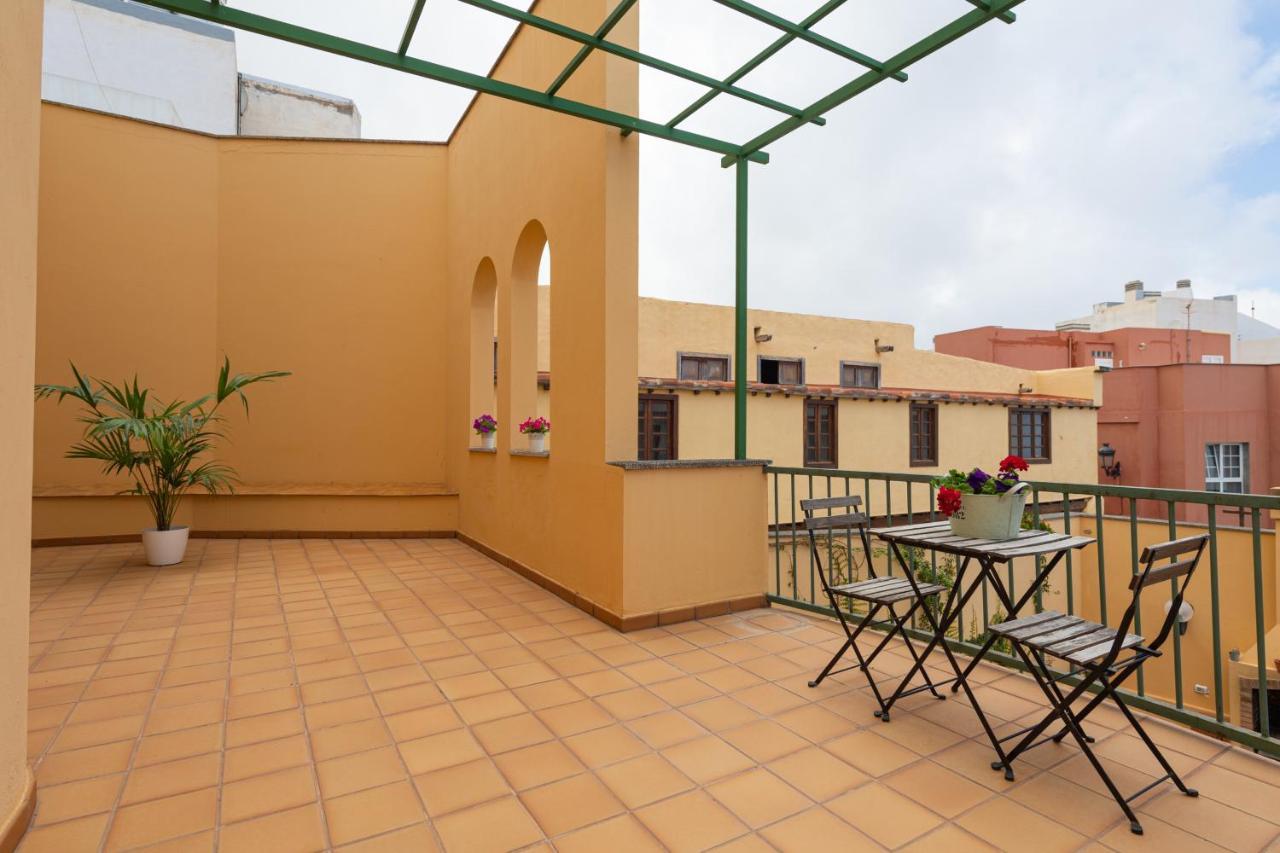 The Yellow House - Solarium - Climatized Pool Villa
