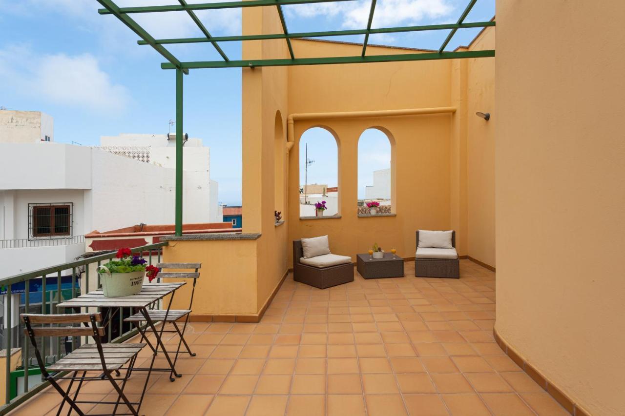 The Yellow House - Solarium - Climatized Pool Villa