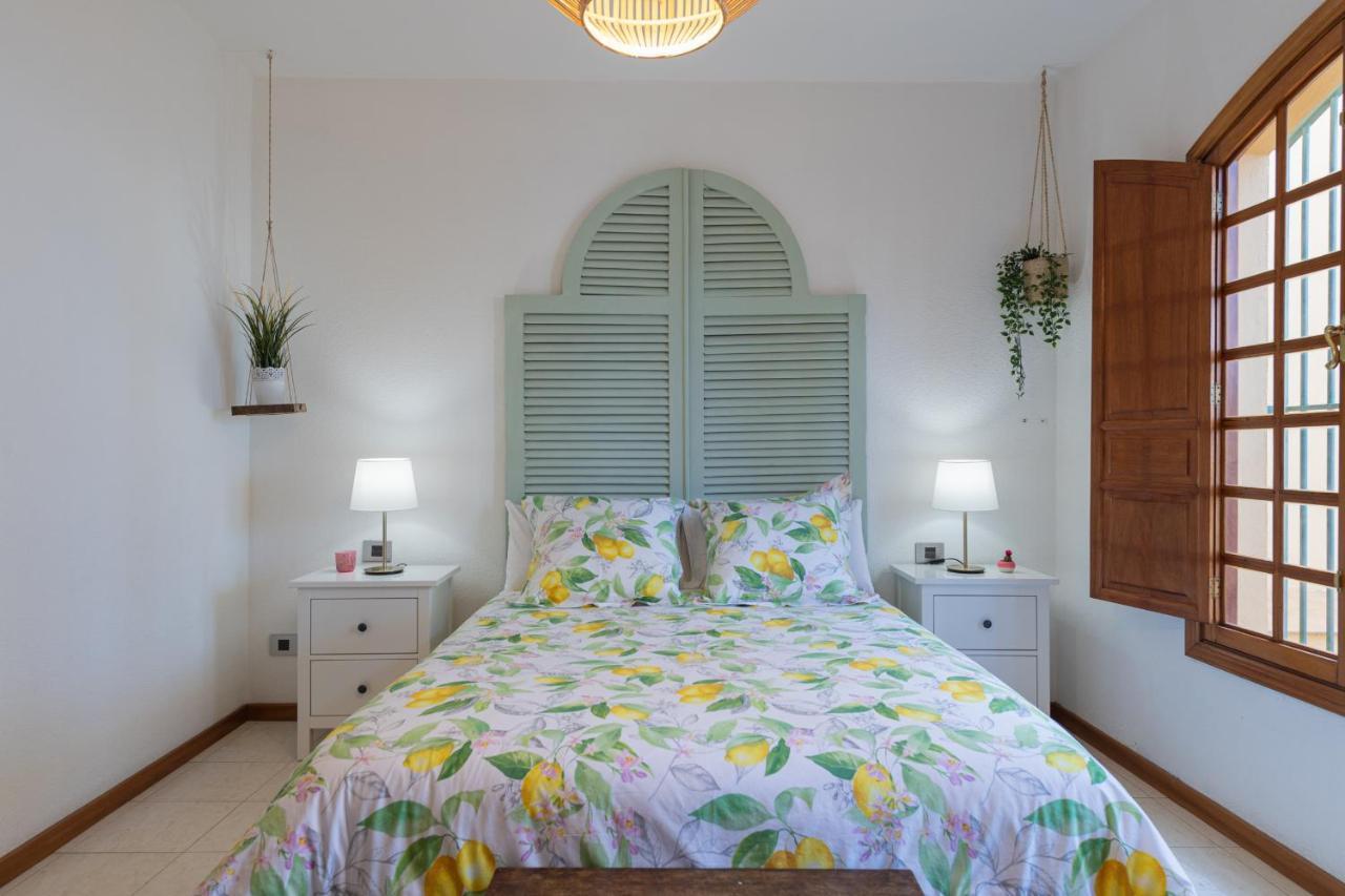 The Yellow House - Solarium - Climatized Pool Gáldar
