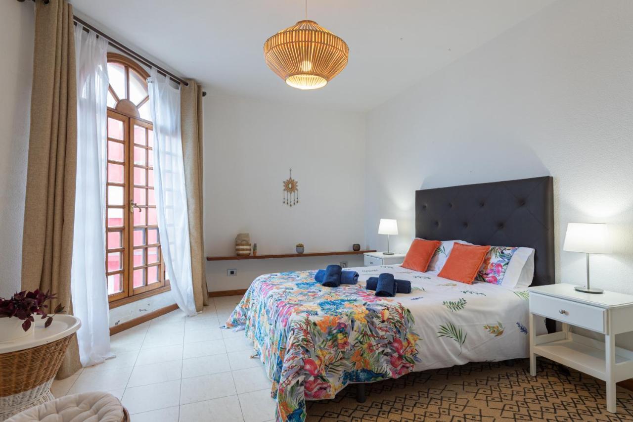 The Yellow House - Solarium - Climatized Pool Villa