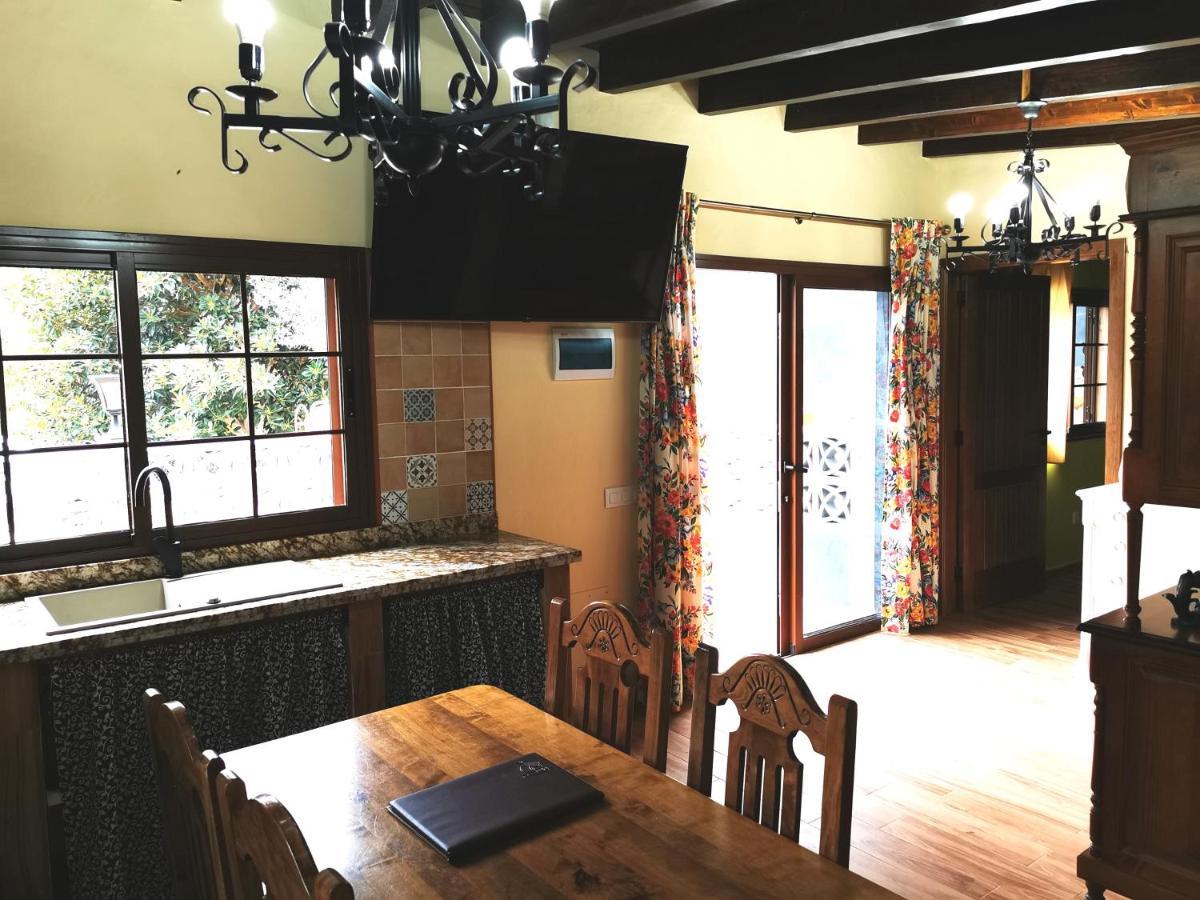 Tomas Y Puri Apartment Fátaga