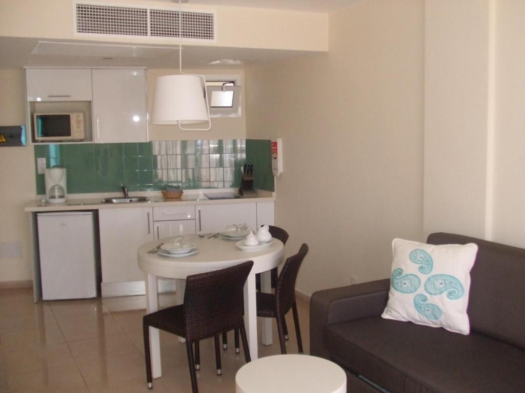 Revoli Apartahotel Puerto Rico (Gran Canaria)