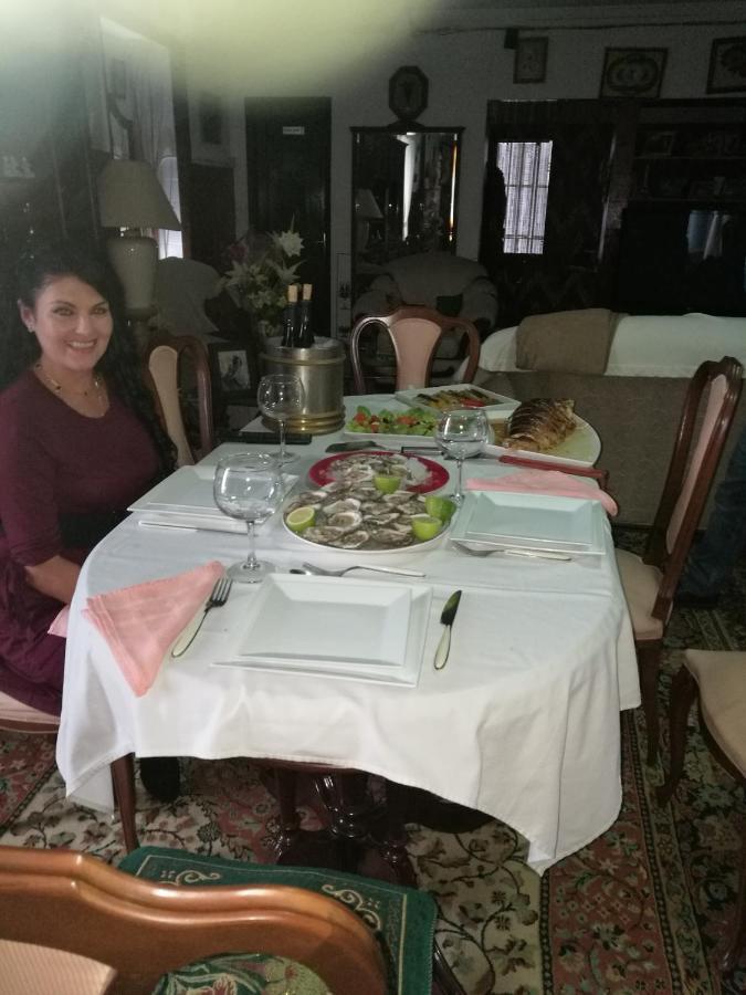 Homestay Residencia Conejos - Bike & Motorbike