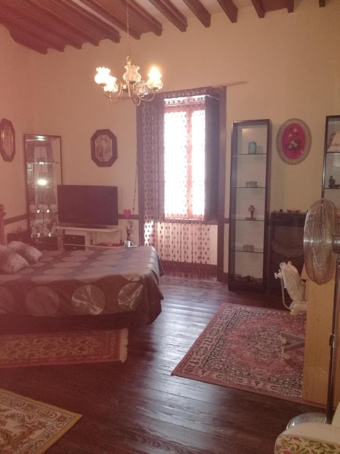 Residencia Conejos - Bike & Motorbike Homestay *