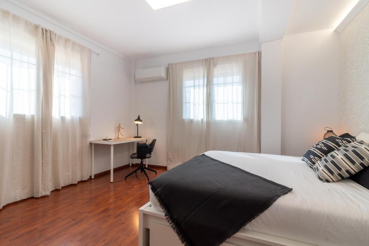 Flatguest Veneguera *