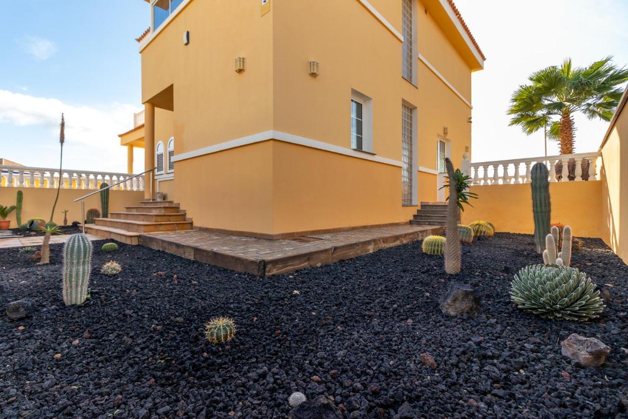 Flatguest Veneguera *
