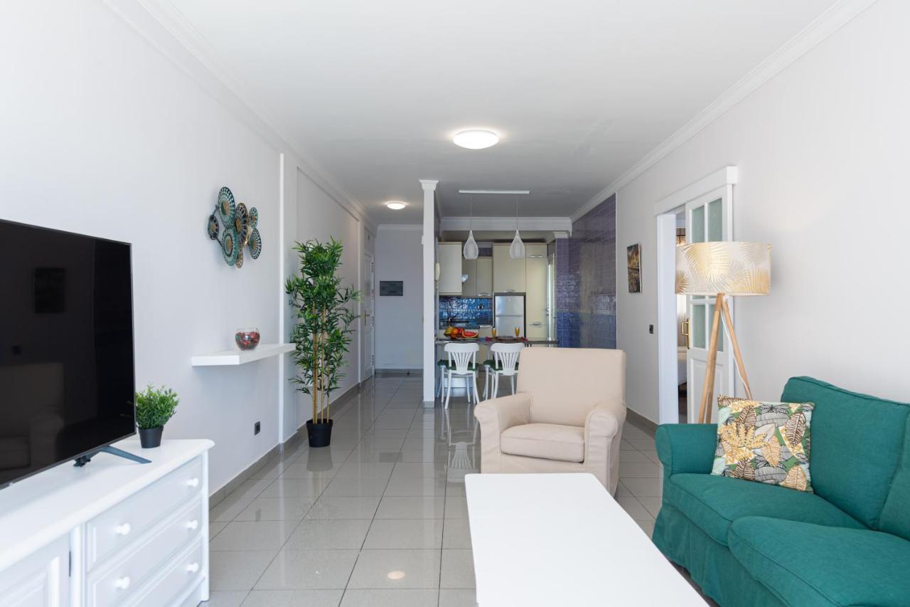 Beachfront In Puerto Mogán Apartment *