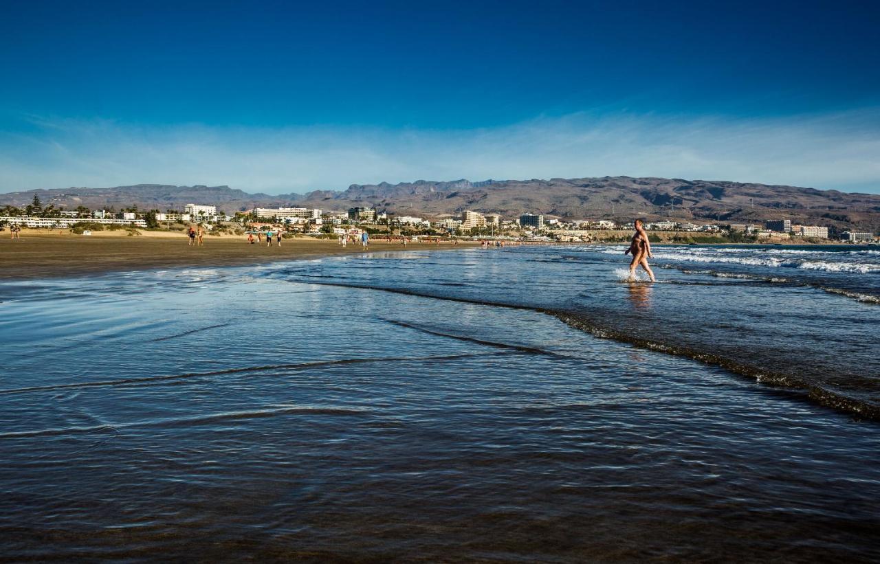 Roca - Playa del Inglés