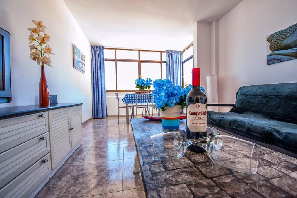 Blue Views Apartment